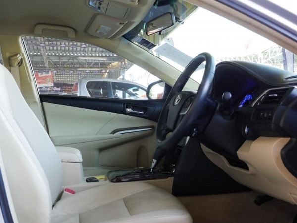 Toyota Camry 2.0G MP3 AT 2015 รูปที่ 4